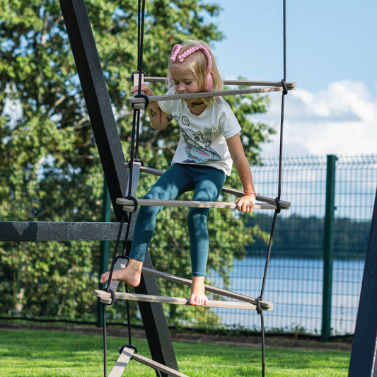 Rope ladder Triangle swing set large grey